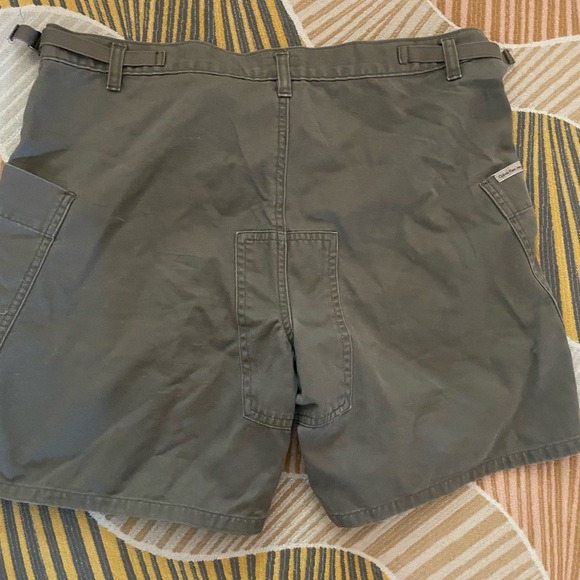 Cargo shorts - Picture 3 of 3